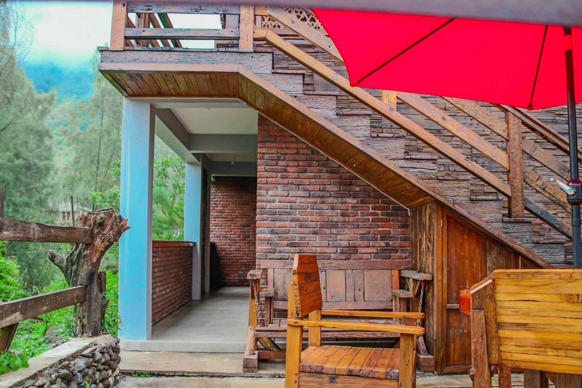 Omah Kayu Bromo Villa Ngadisari Eksteriør billede